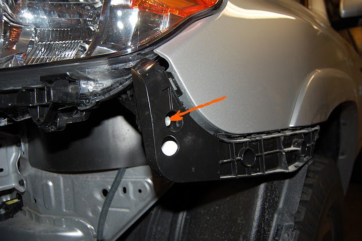 Headlight assembly removal-picture-031-jpg