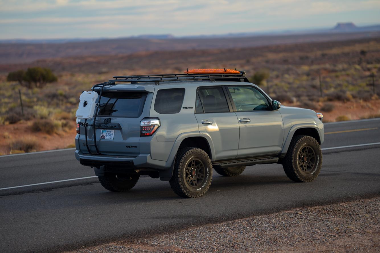 Quarantined Induced Shopping List-gobi_roof_rack_5th_gen_4runner_cement_06-jpg