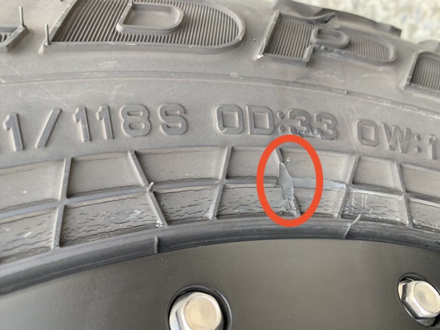 Hairline Cracks Along Tire Bead-d525083a-737b-4d45-a3d7-3ef47c9aed1c-jpeg