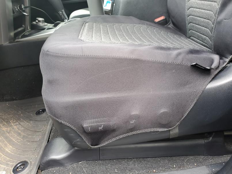 Costco Type S Wetsuit Seat Covers on 5th Gen 4runner-20200920_115954-jpg
