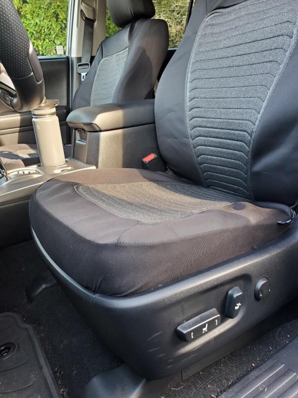Costco Type S Wetsuit Seat Covers on 5th Gen 4runner-20200920_165554-jpg