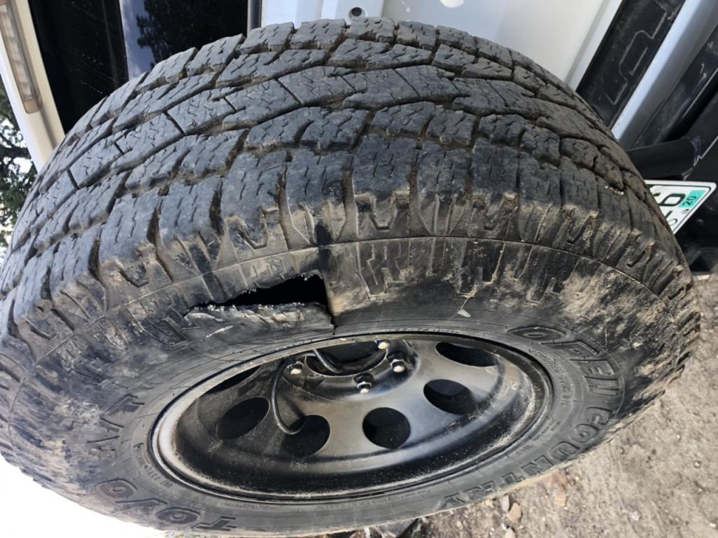 Flat tire experiences on the road when using off-road tires?-399308fa-dd44-4aa1-9b8e-20052c1360fd-jpg