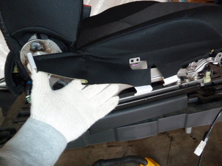Seat Heater Install-20110108_0710-jpg
