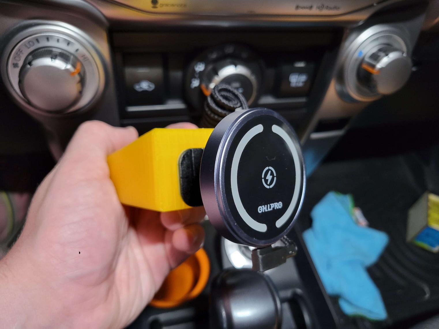 Pics: 3D Printed Cubby Filler for Magnetic Cell Phone Mount-20230905_211307-jpg