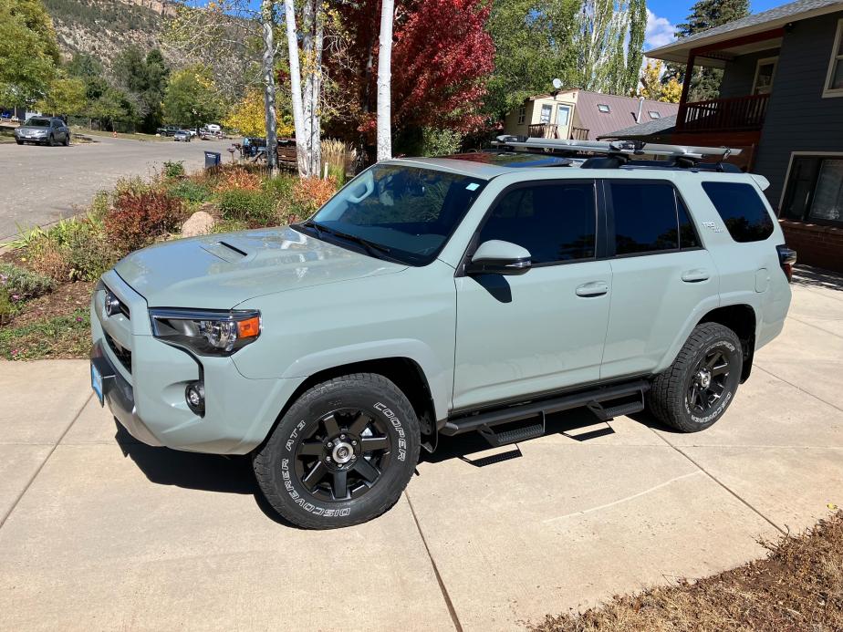 2021-22 Trail Special Edition Charcoal Wheels-4runner_7-jpg