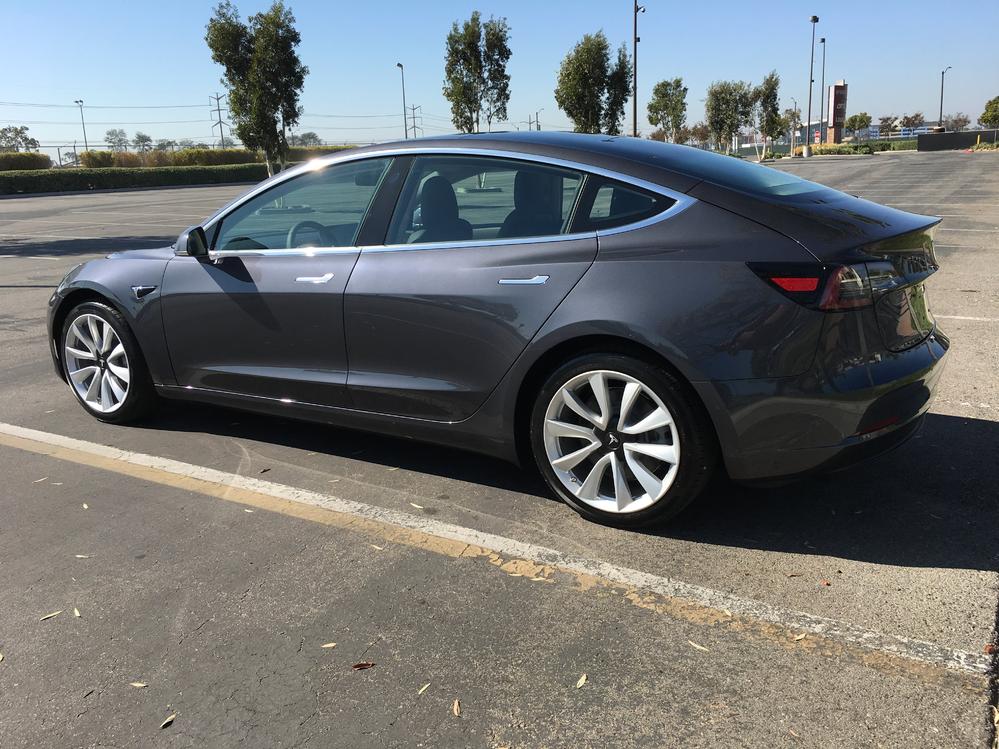 The Tesla Model 3 completely blew me away-img_3335-jpg