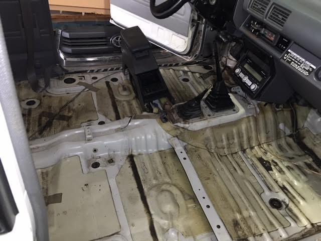 Worked On The Interior Of The 1986 4Runner-b2-jpg