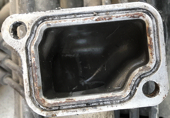 Coolant Out/Inlet O-Ring ?-outletm-gif