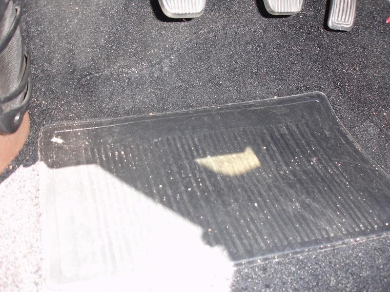 Auto Custom Carpets 16837 Molded Cutpile Carpet Kit For 1996-2002 Toyota 4Runner (w/ Rear Heat)