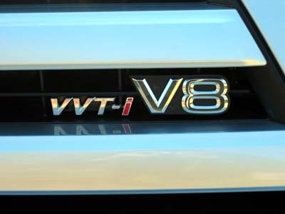 added vvt-i emblem to grille V8-vvti-3-jpg