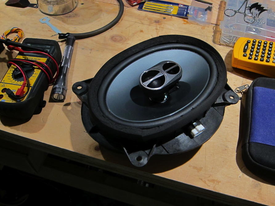 Destroy stock speaker, or build/buy speaker haeness?-img_0231-jpg