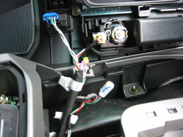 Ash tray with 2 12V outlets.  Got a question for those who upgraded-img_0224-jpg