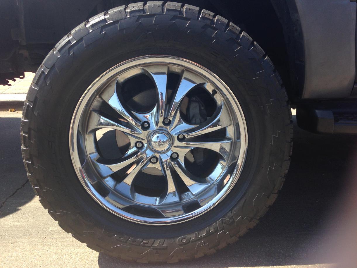 WTT: 305/55/20 wheel &amp; tire combo for 17&quot; or 18&quot; wheel &amp; 32&quot;-33&quot; tire - SD, CA.-img_0342-jpg