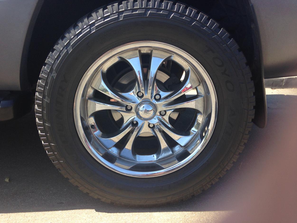 WTT: 305/55/20 wheel &amp; tire combo for 17&quot; or 18&quot; wheel &amp; 32&quot;-33&quot; tire - SD, CA.-img_0343-jpg