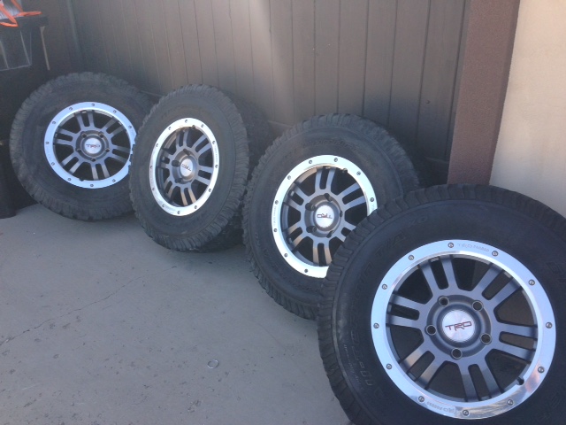 UT fs Tundra TRD Rock Warrior wheels rims tires perfect!-img_2298-jpg