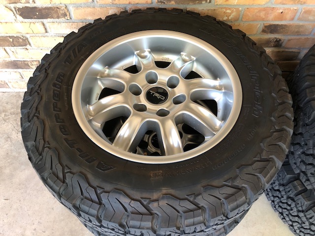 FS: 5 TRD BBS wheels + Four 275/65-18 BFG Ko2, 00 Dallas/Ft. Worth, TX-img_1659-jpg