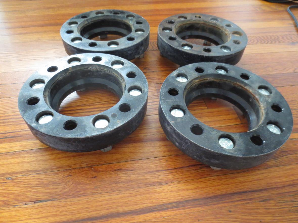 FS: Four Spidertrax 1 1/4&quot; Wheel Spacers. 5 Free Shipping-img_2987-jpg