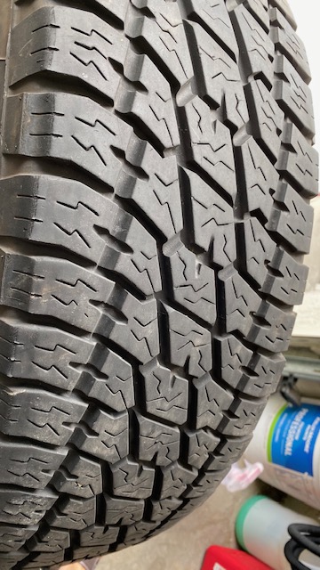 SOLD FS: (4) OEM Nitto Tires 265/70/17 Bay Area, Ca-img_4572-jpg