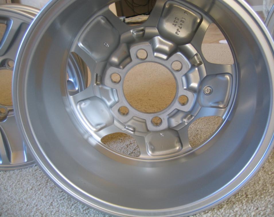 4 OEM TOYOTA 1999-2002 4RUNNER Limited alloy rims-img_5291-jpg