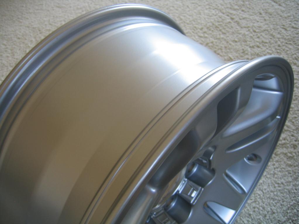 4 OEM TOYOTA TUNDRA/SEQUOIA alloy rims-img_5080-jpg