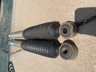 SOLD ! FS:CO Springs:5th gen OME 2895E 2 lift rear springs Bilstein 5100 rear struts-img_8847-jpg