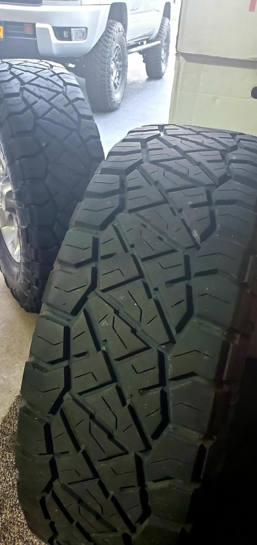 SOLD-LI NY - 5 Nitto Ridge Grapplers Mounted and Balanced on 17inch FJ Wheels - 00-signal-2021-08-28-170019_008-jpg