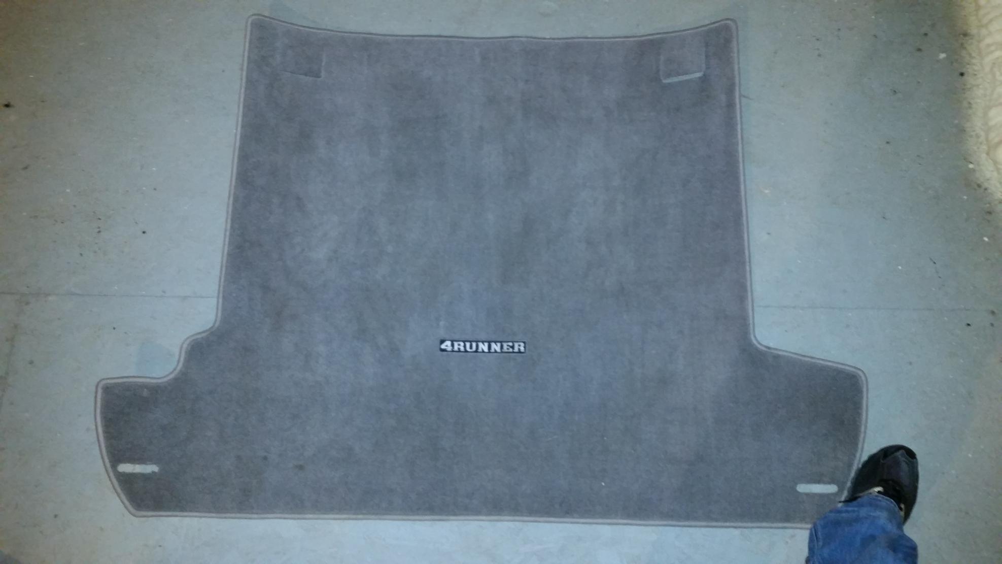 FS: 4th Gen Carpet floor mats-gray ,Columbus, OH-1-jpg
