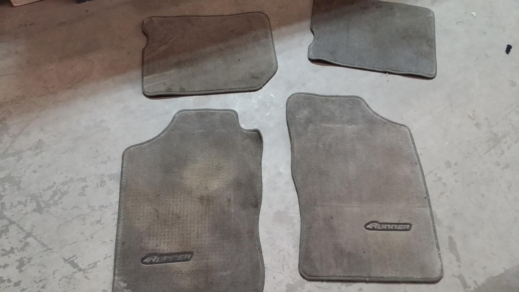 FS grey 3rd gen oem 1 year old floor mats great shape 43.00 shipped-20160414_151354-jpg