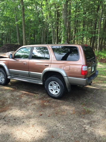 Parting out Several 3rd Gen 99-2001 (N East - NH)-2017-06-20-5-jpg