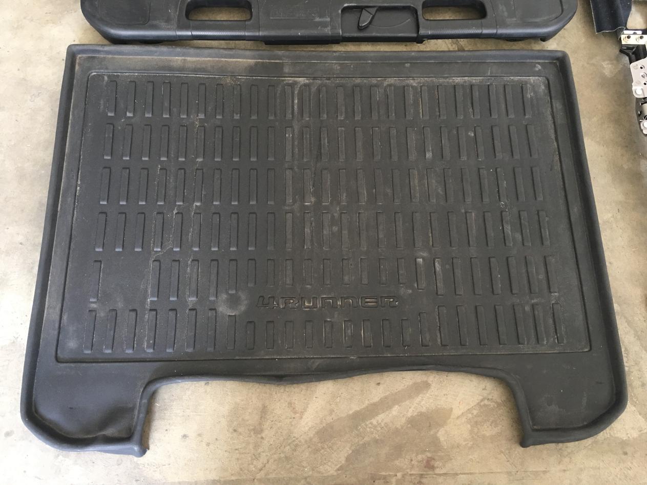 Sold: 5th gen complete rear sliding cargo tray, Chino, CA-img_1319-jpg