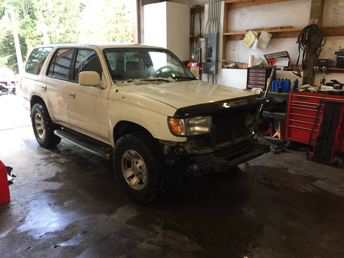 *Scrapped* Parting 1999 Toyota 4Runner SR5 Marysville, WA-00h0h_iogswvslatr_1200x900-jpg