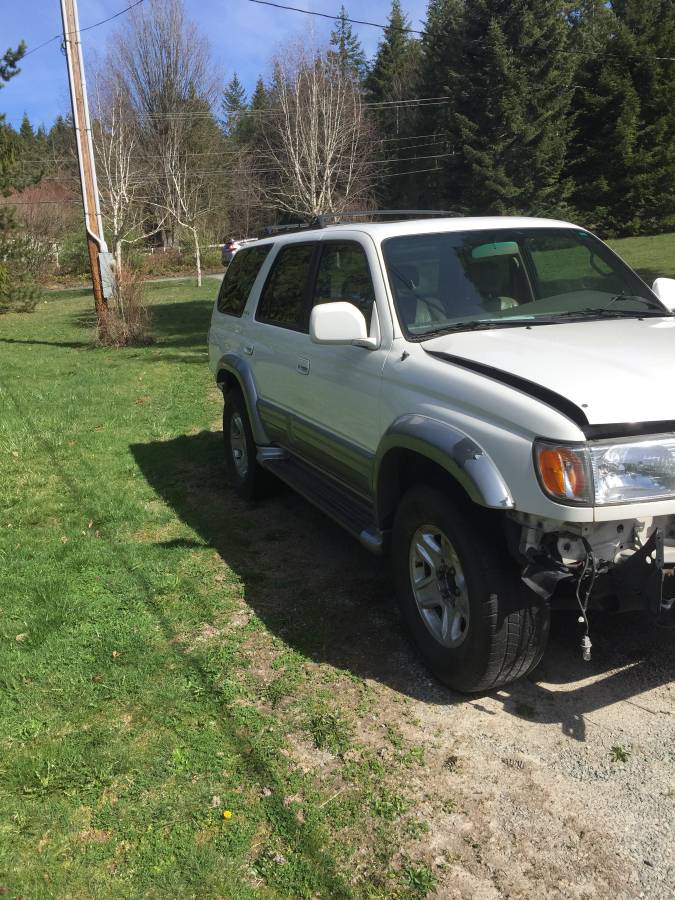 *SCRAPPED* Parting 1999 Toyota 4Runner Limited Marysville, WA-99whiteltd2-jpg