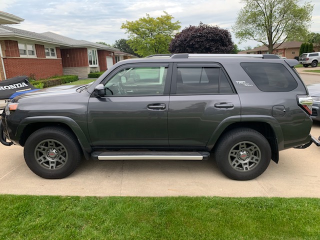 Fs, 5th gen stock running boards - chicago, il (harwood heights)-img_1492-jpg