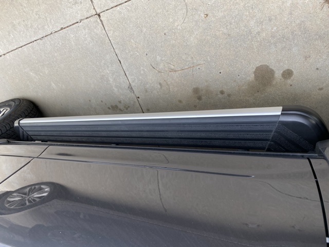 FS - OEM 5th Gen Toyota running boards. SoCal-2b165bfe-12e4-4d97-982b-dfb215ac7afa-jpeg