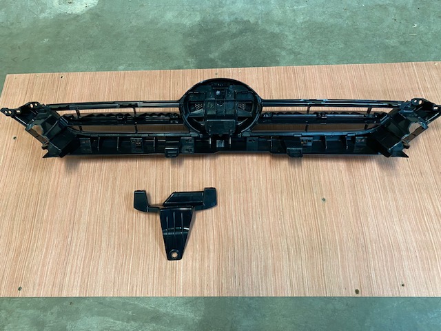 FS 5th Gen: 2020 4Runner Venture Edition OEM Upper Grille-img_9703-jpg