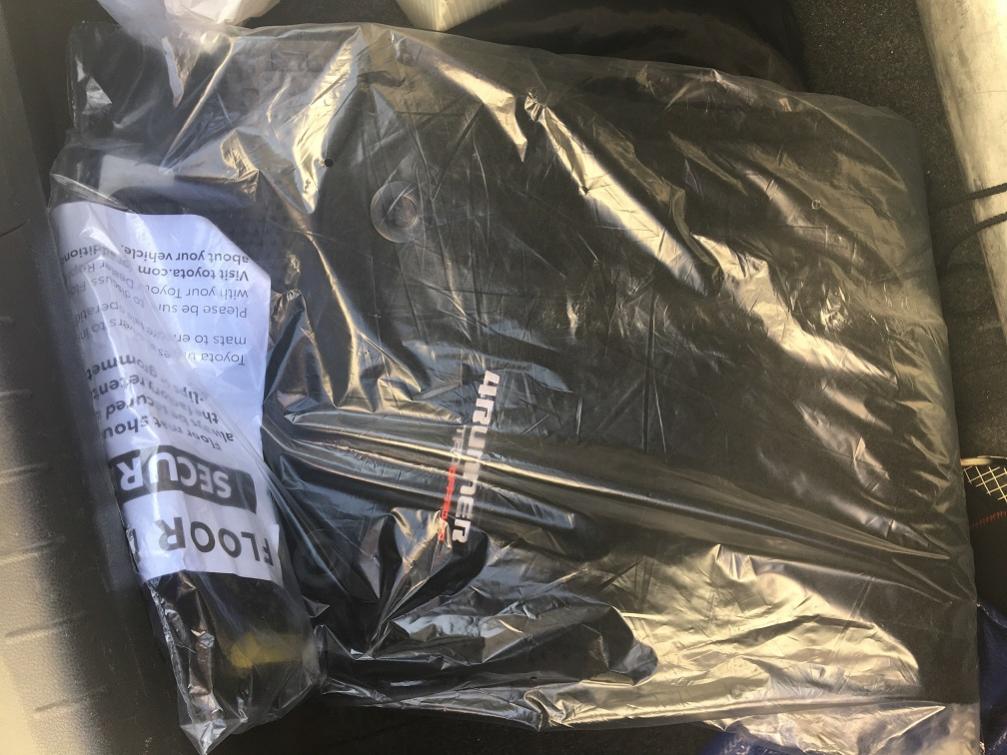 FS: 5th Gen TOR OEM Floor Mats Black - 0 - Orange County, CA-mat02-jpg