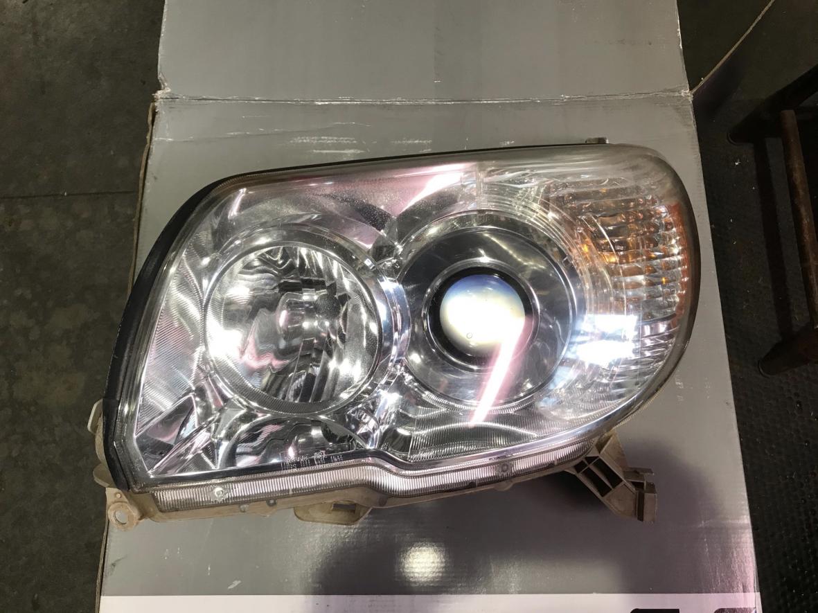 2006 limited OEM projector headlights.-fullsizeoutput_6ab-jpg