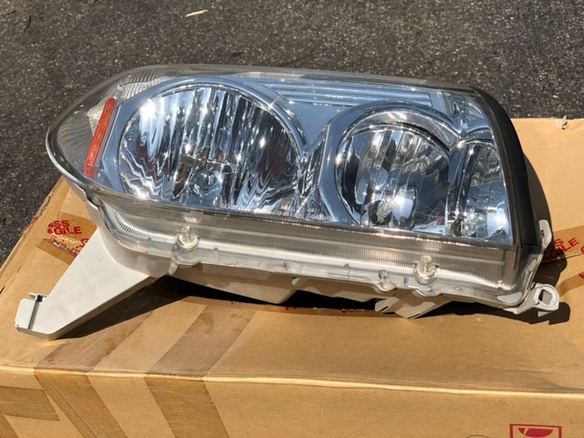 FS 2003-2005 OEM Toyota Headlights Excellent Condition Northern NJ 0 shipped-2-jpg