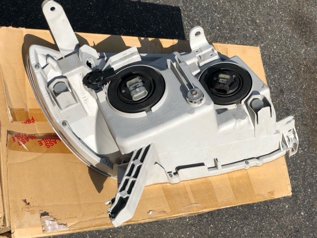 FS 2003-2005 OEM Toyota Headlights Excellent Condition Northern NJ 0 shipped-8-jpg