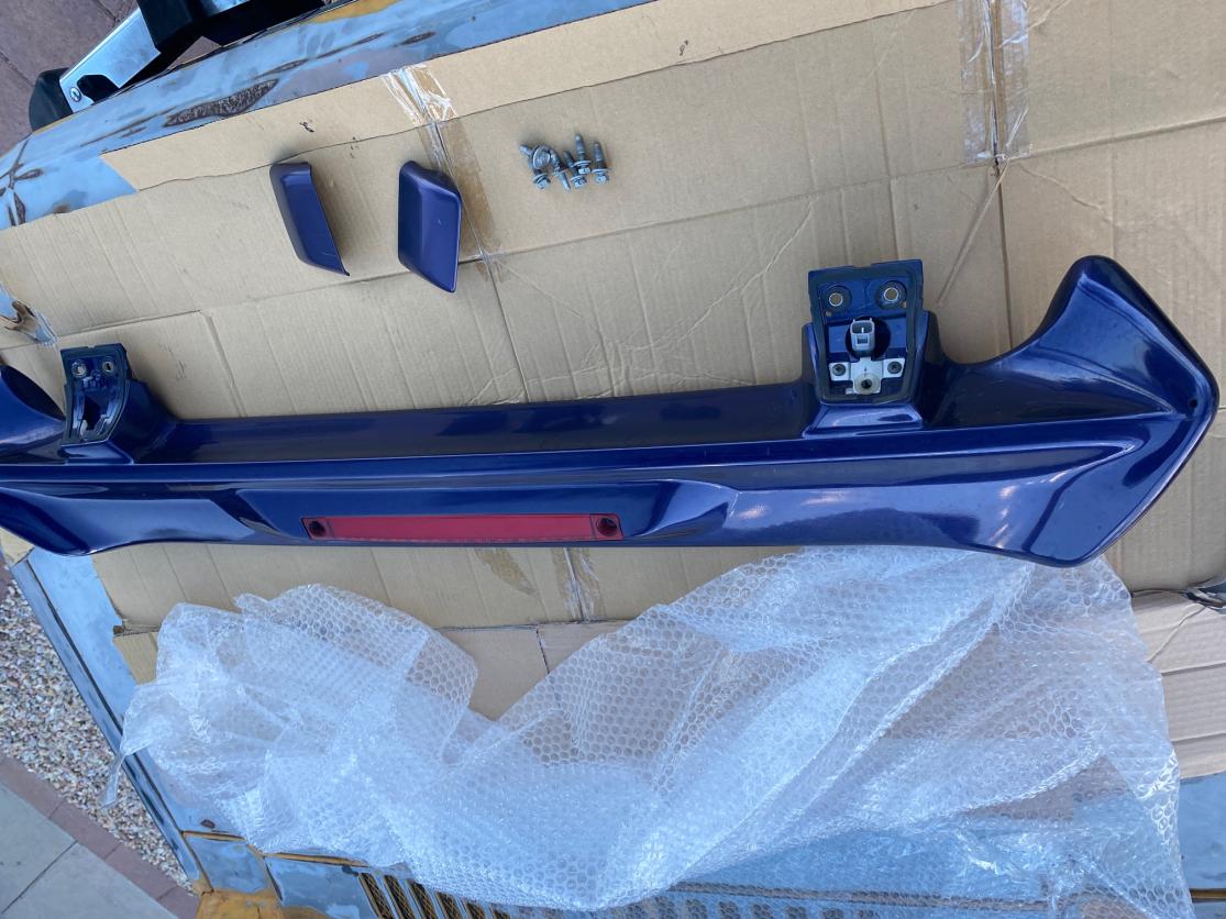 FS: OEM JDM 3rd Gen Hilux Surf Spoiler -0- Torrance, CA-img_0244-jpg