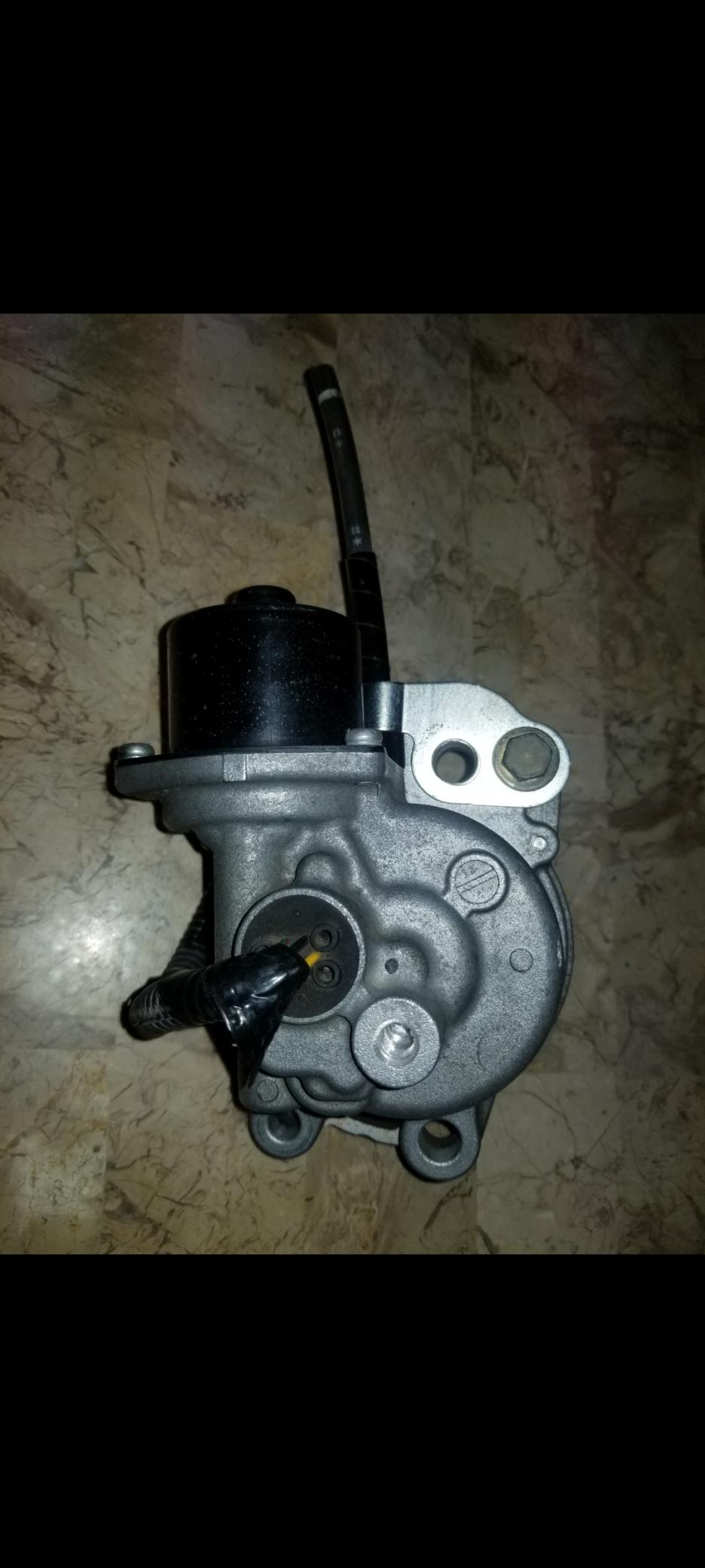 FS: 5th gen 4R &amp; FJ 8.2&quot; elocker motor/actuator-screenshot_20210709-090923_gallery-jpg