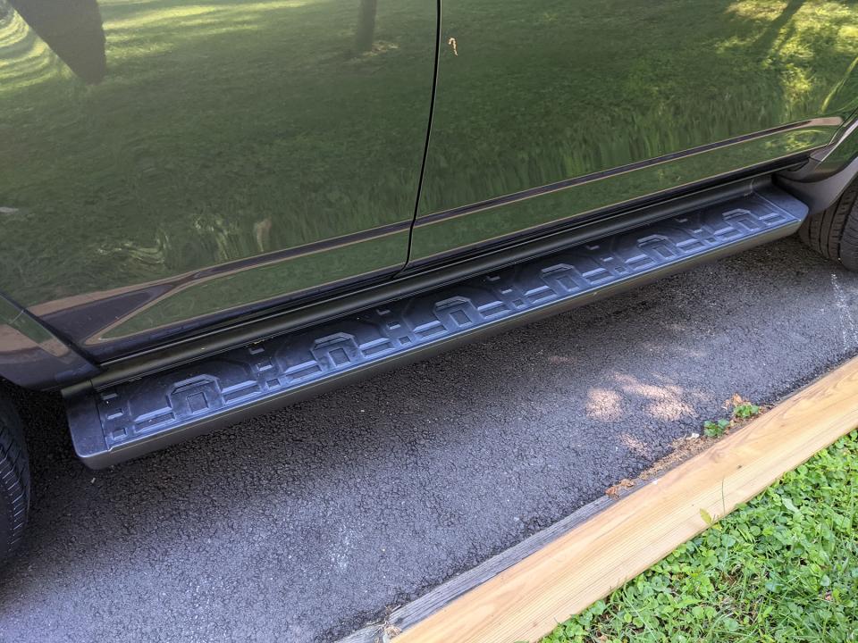 FS: NJ 5th Gen OEM Running Boards local pickup only-pxl_20210606_130228159-jpg