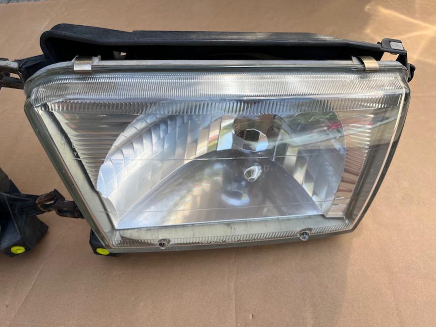 1999-2002 4Runner OEM headlights/parking lights, SOLD-lite04-jpg