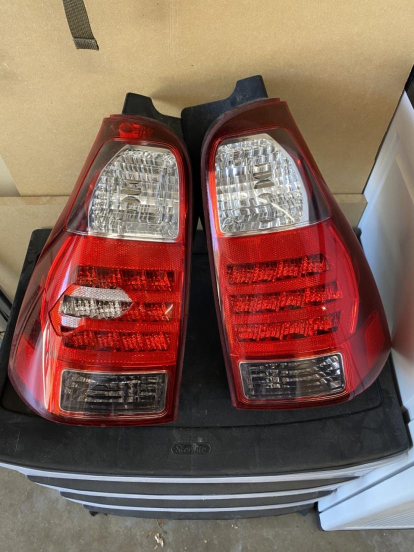 FS: 2006 (4th Gen 06-09) Rear Tail/Brake Light Assembly - Pueblo, Colorado 0-thumbnail_img_5827-jpg