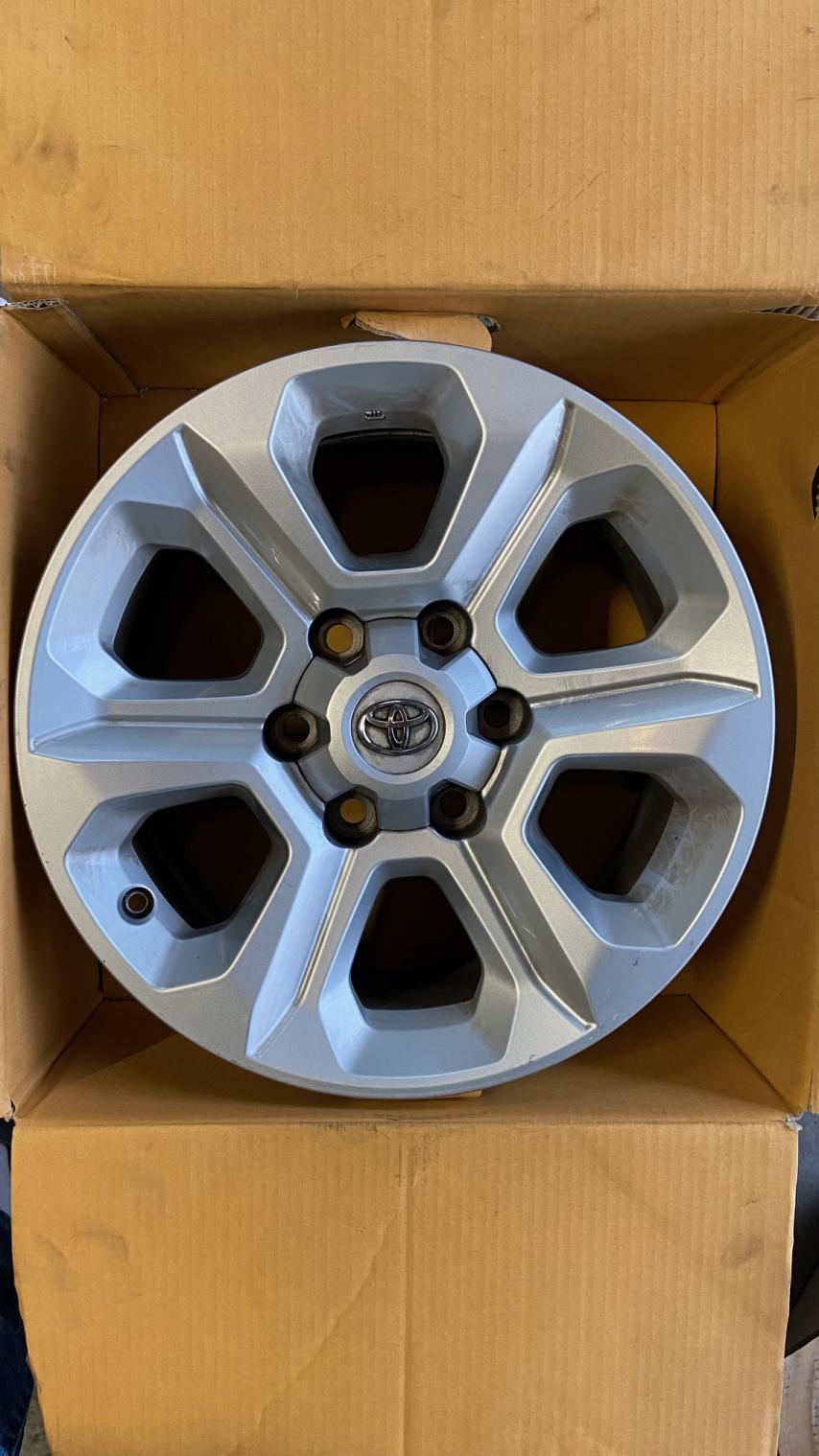 SOLD: 5th Gen OEM SR5 Wheels. 0 Fremont, CA. Bay Area-img_4240-jpg