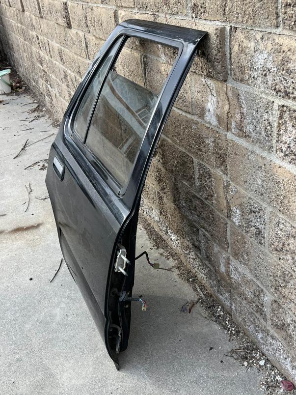 FS 2nd gen 1993 black rear passenger door with glass -img_4760-jpg