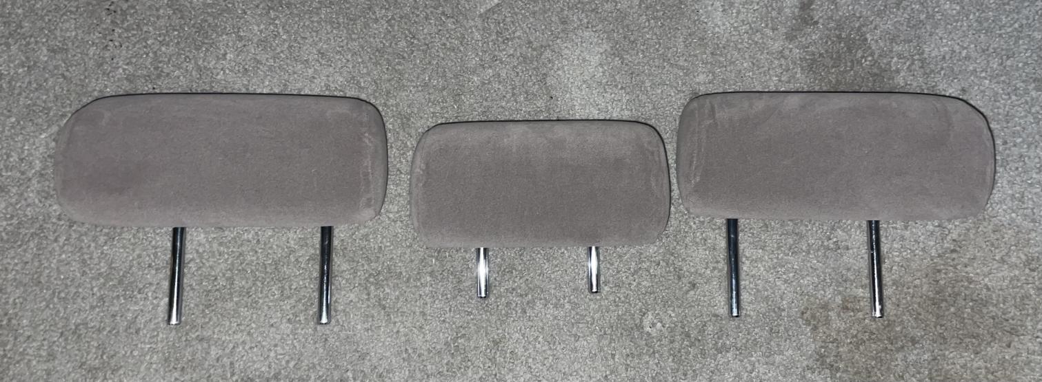 4th Gen 2nd Row Headrests Glendale Az 0 Shipped-img_5902-jpg