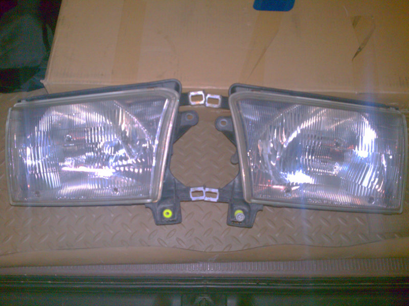 FS OEM 96-98 Headlamps / Headlights-headlight-small-jpg