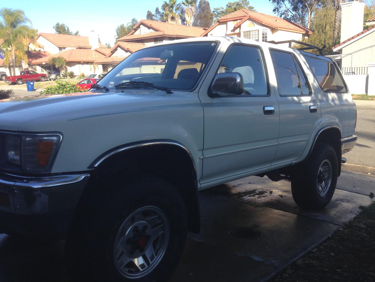 FS: 1990 (2nd gen) 4Runner 4WD 5sp original owner San Diego-img_1068-jpg