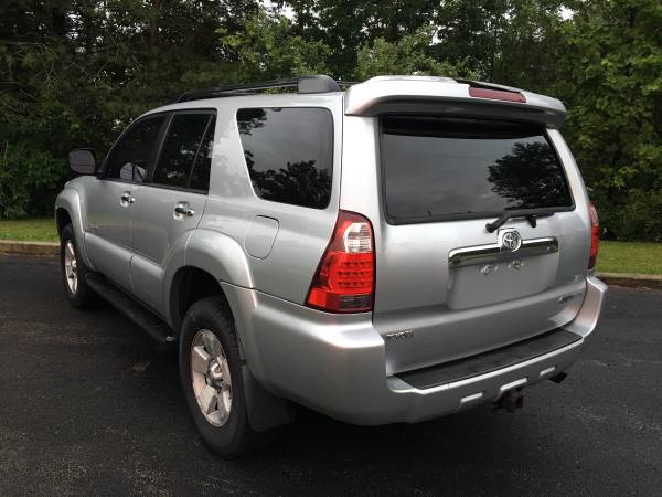 FS: 4th Gen 2007 Toyota 4runner SR5 4x4 Girard Ohio 44420 00-2007-silver-sr5-4-jpg